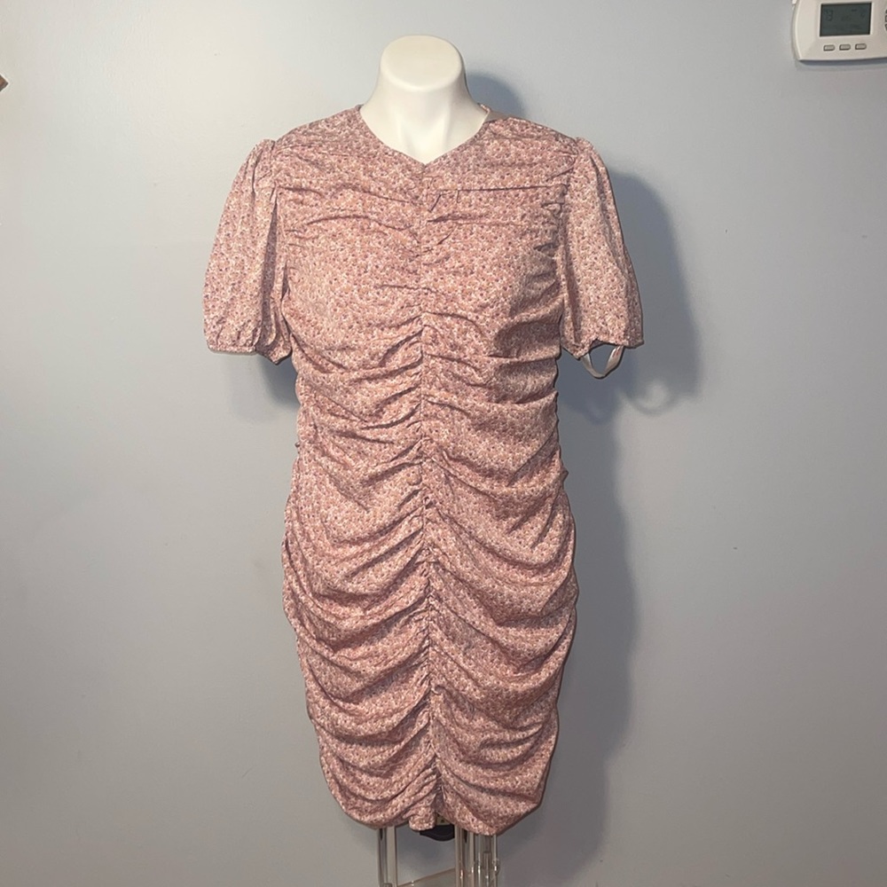 Misguided Maternity Ruched Front Floral Dress. Size 10.